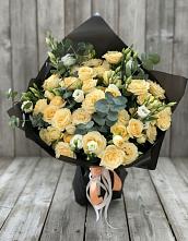 Букет цветов из:  Розы и Лизиантусы #REPLACE_PRED# Щекино