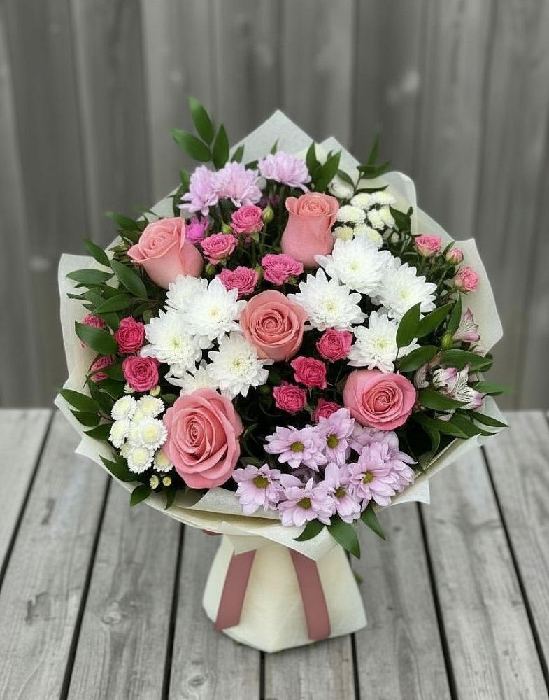 Букет цветов из: Альстромерии, Гвоздики, Розы и Хризантемы в Щекино