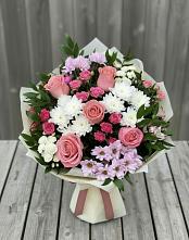 Букет цветов из:  Альстромерии, Гвоздики, Розы и Хризантемы в Щекино
