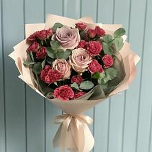 Букет цветов из:  Гвоздики и Розы в Щекино