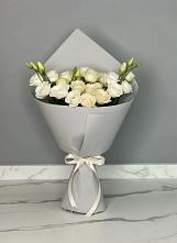 Букет цветов из:  Розы и Лизиантусы в Щекино